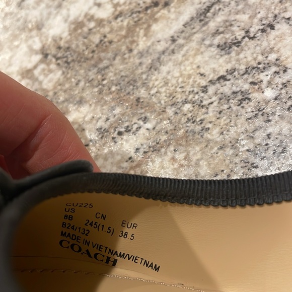 Coach Ava Ballet Black Leather Bow Block Heel Barely Worn 8 - Picture 4 of 4